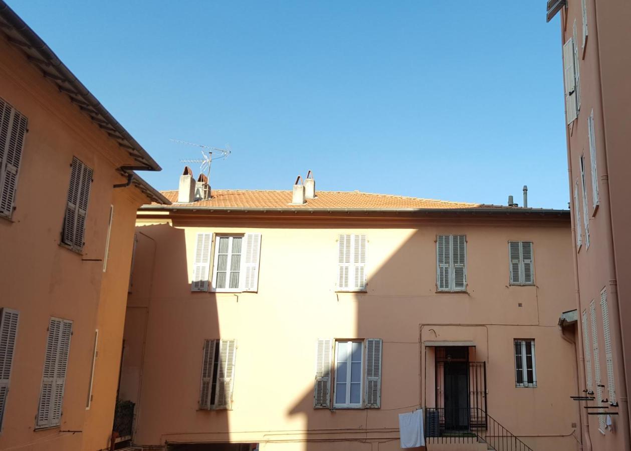Superbe 2 Pieces Neuf A 100M De La Plage Menton Eksteriør billede